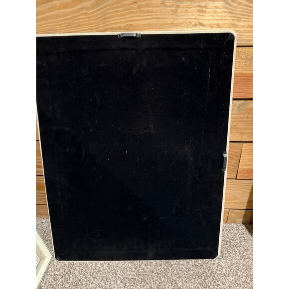 Decorative Bulletin Pin Board Beige Linen Nailhead Trim - Picture 3 of 3